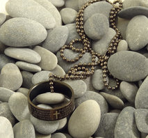 1210 Halsband med svart ring